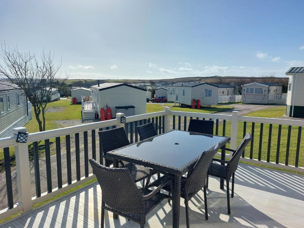 Bude Coastal Lodge Экстерьер фото